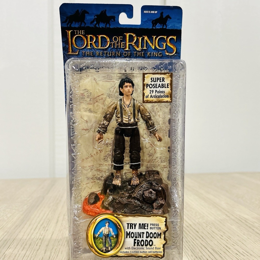 Frodo Mount Doom w/Electronic Sound Base Super Poseable LOTR ROTK Figure